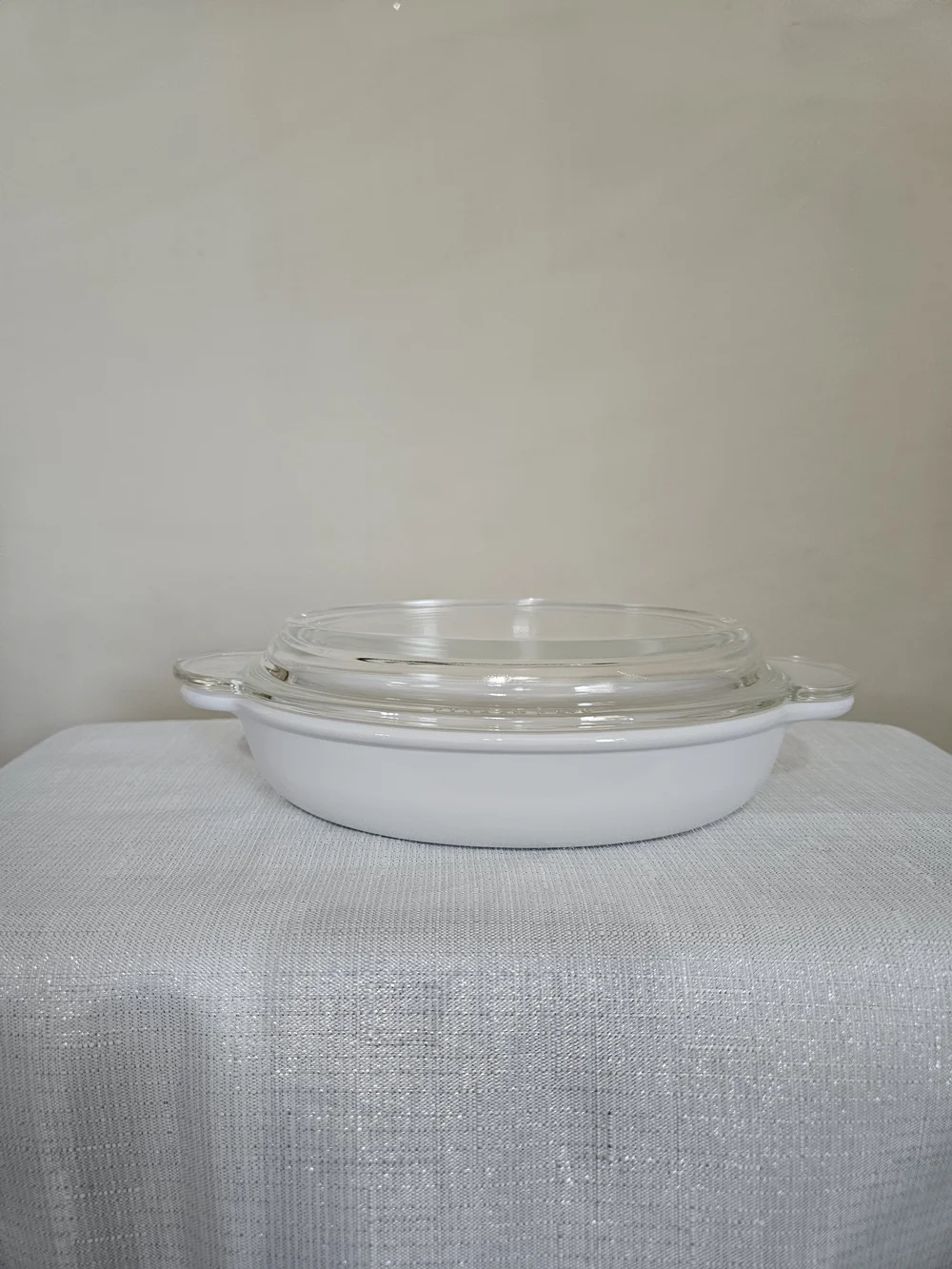 Corning Ware Casserole Dish With Pyrex Lid - Elegant Oven-to-Table Bakeware 14oz